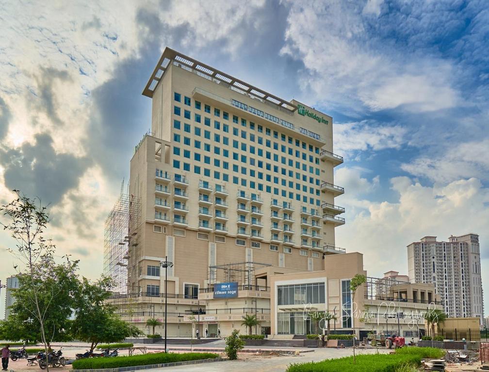 Holiday Inn Gurugram Sector 90
